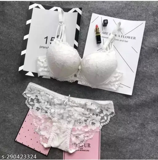 Bra Panty Set Lace Push Up Underwired Solid Lingerie Set